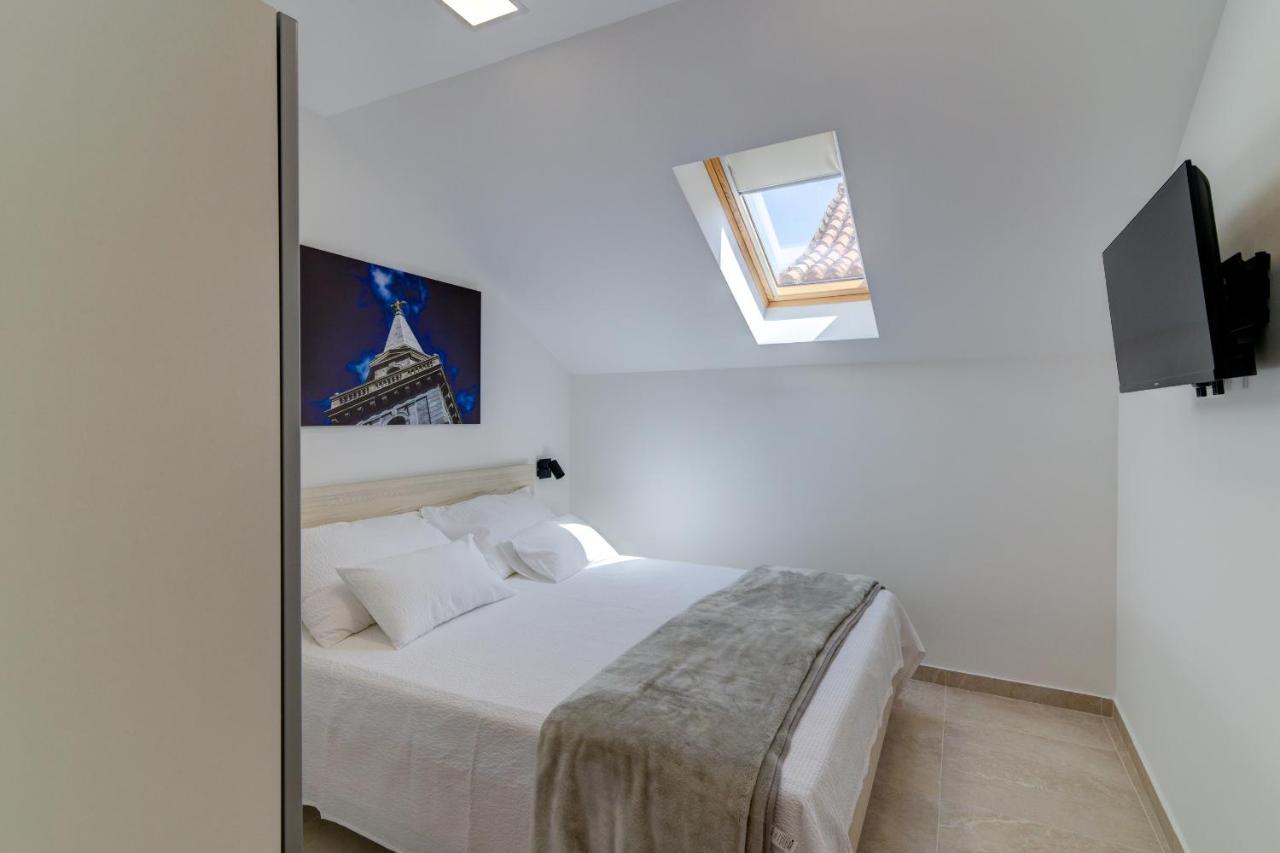 Rote Zora Apartment Senj  Ngoại thất bức ảnh