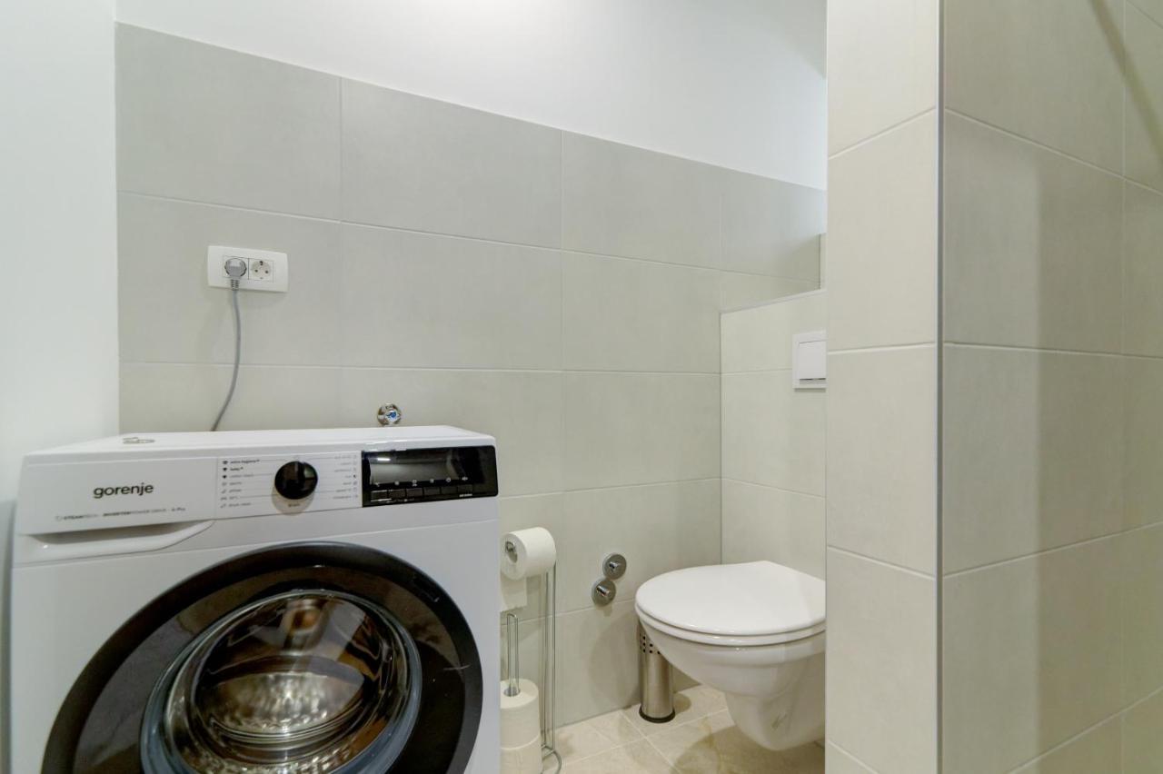 Rote Zora Apartment Senj  Ngoại thất bức ảnh