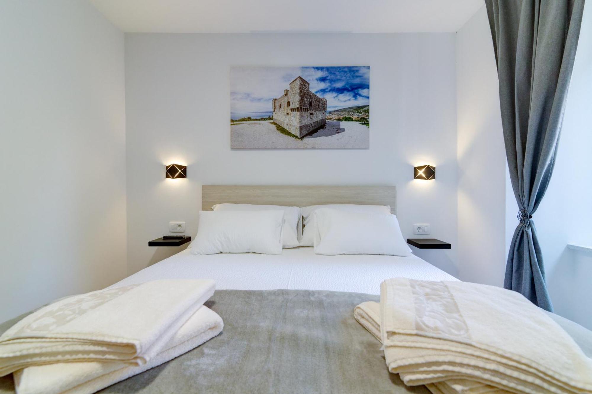 Rote Zora Apartment Senj  Ngoại thất bức ảnh